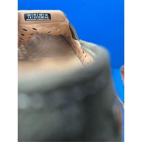 Spenco Orthotic Suede Perforated Slip-Ons - Equinox / green Color size 7 - Picture 6 of 6